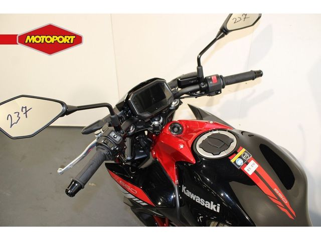 kawasaki - z650