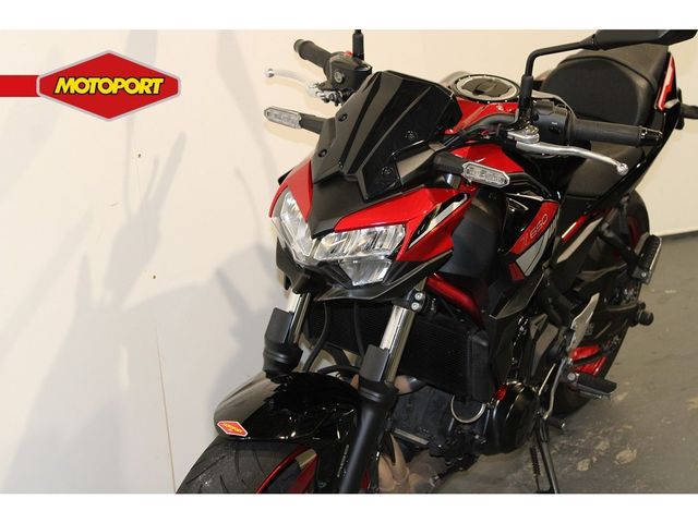 kawasaki - z650