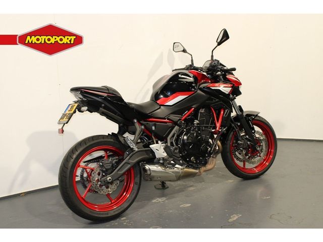 kawasaki - z650