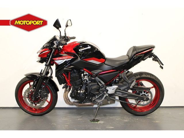 kawasaki - z650