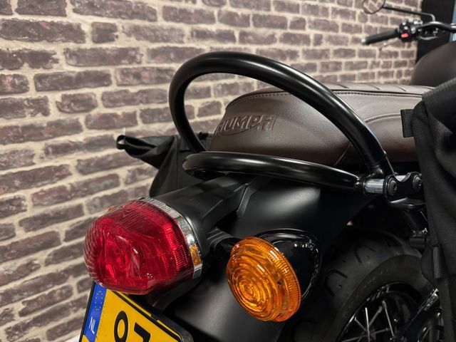 triumph - bonneville-t-120-black