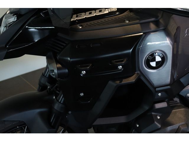 bmw - r-1300-gs-adventure