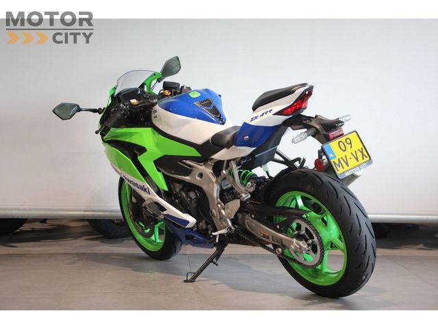kawasaki - ninja-zx-4rr-40th-anniversary-edition