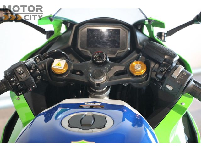 kawasaki - ninja-zx-4rr-40th-anniversary-edition