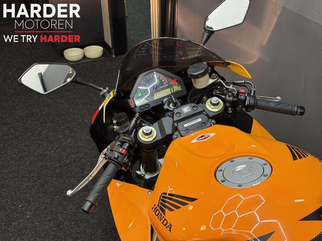 honda - cbr-1000-rr-fireblade