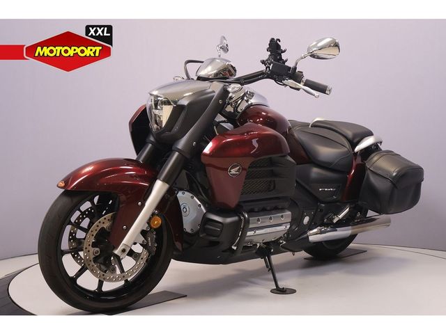 honda - f6-c-gl-1800-valkyrie