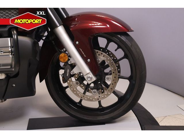 honda - f6-c-gl-1800-valkyrie
