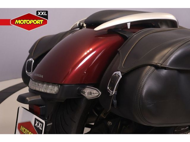 honda - f6-c-gl-1800-valkyrie