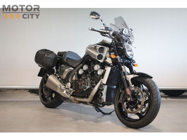 yamaha - vmx-1700-vmax