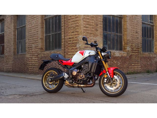 yamaha - xsr-900