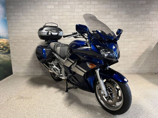 yamaha - fjr-1300