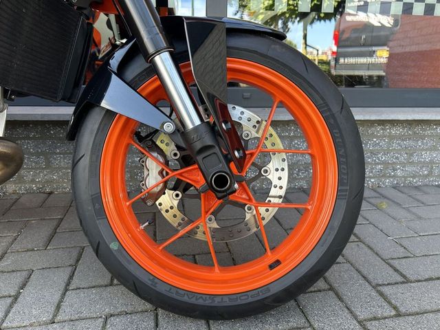 ktm - 690-duke