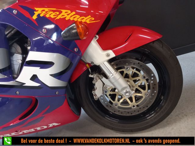 honda - cbr-900-rr-fireblade