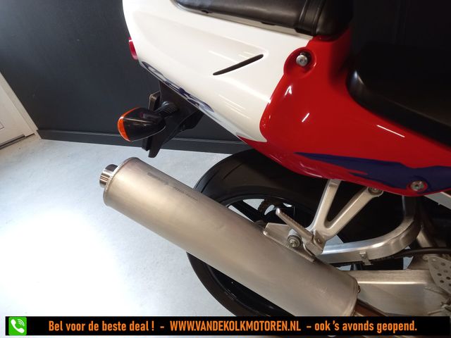 honda - cbr-900-rr-fireblade
