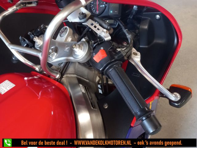 honda - cbr-900-rr-fireblade