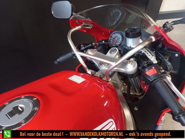 honda - cbr-900-rr-fireblade