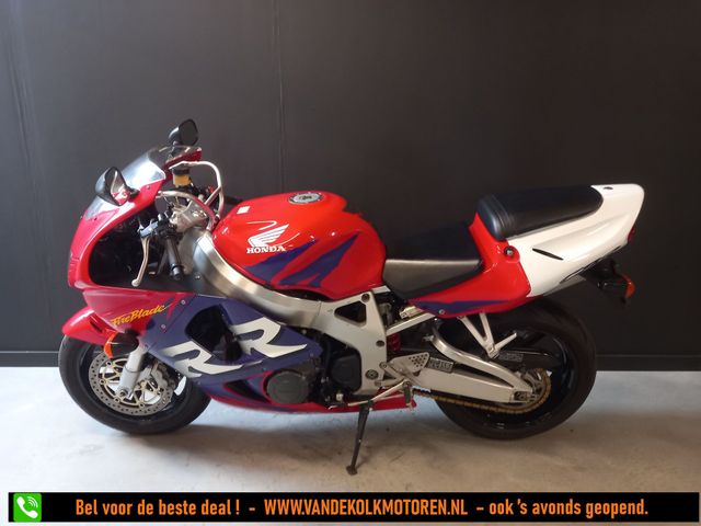 honda - cbr-900-rr-fireblade