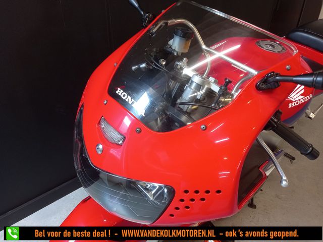 honda - cbr-900-rr-fireblade