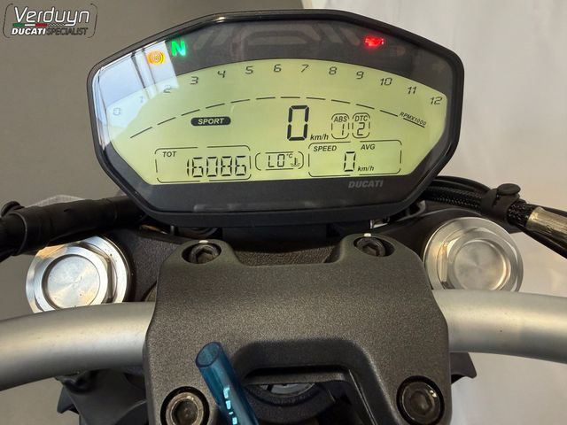 ducati - monster-821