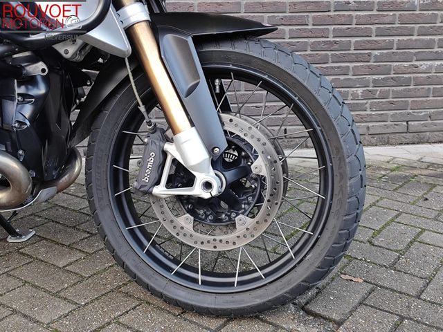 bmw - r-1200-gs-triple-black-edition