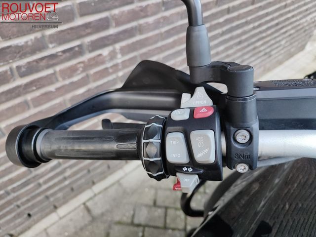 bmw - r-1200-gs-triple-black-edition