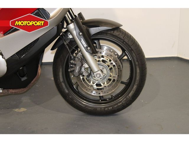 honda - vfr-800-x-crossrunner