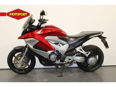 HONDA VFR 800 X CROSSRUNNER – foto 3