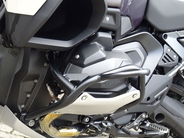 bmw - r-1300-gs-adventure