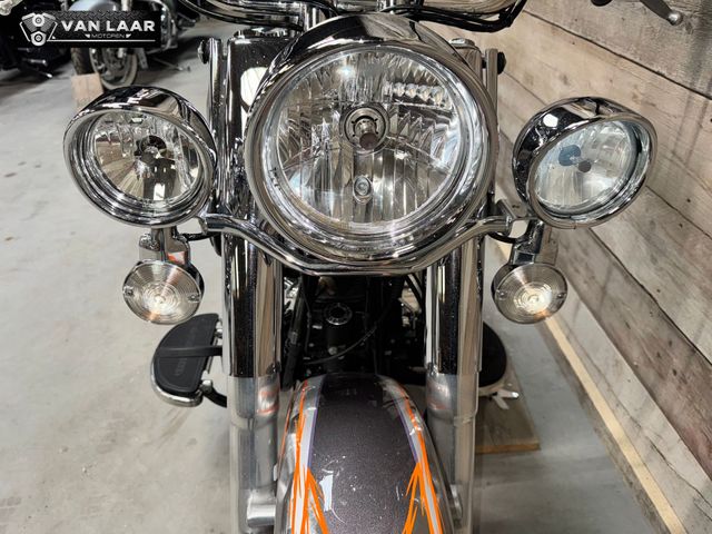harley-davidson - heritage-softail-classic-flstc