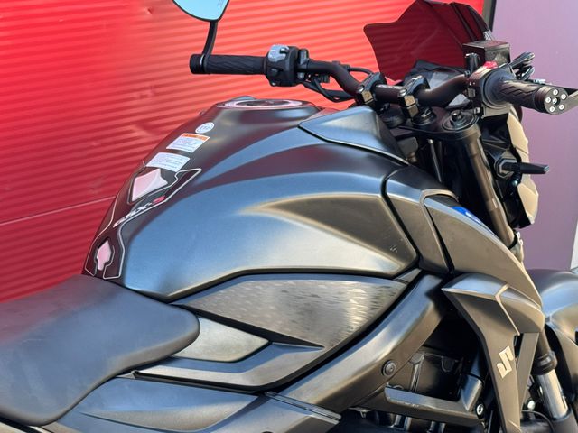 suzuki - gsx-s-750-abs