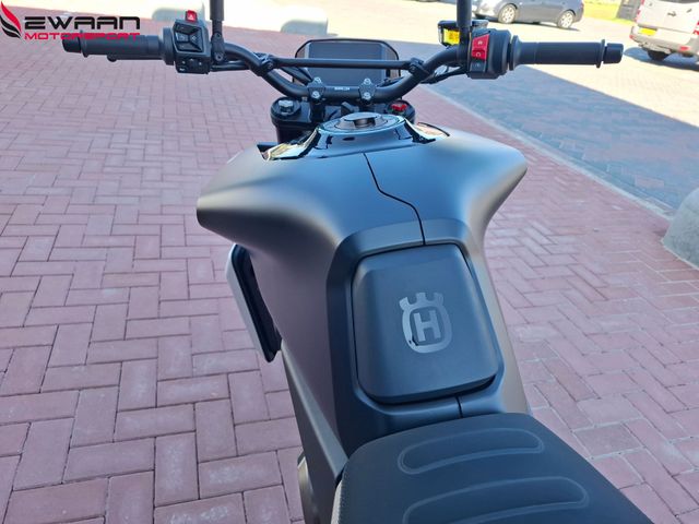 husqvarna - svartpilen-801
