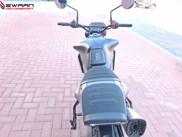 husqvarna - svartpilen-801
