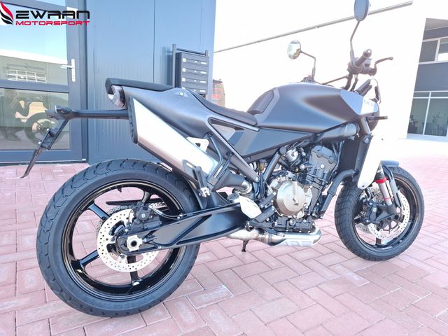 husqvarna - svartpilen-801