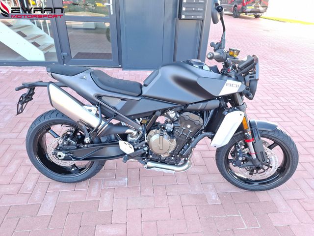 husqvarna - svartpilen-801