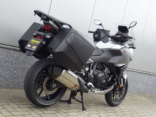 honda - nt-1100