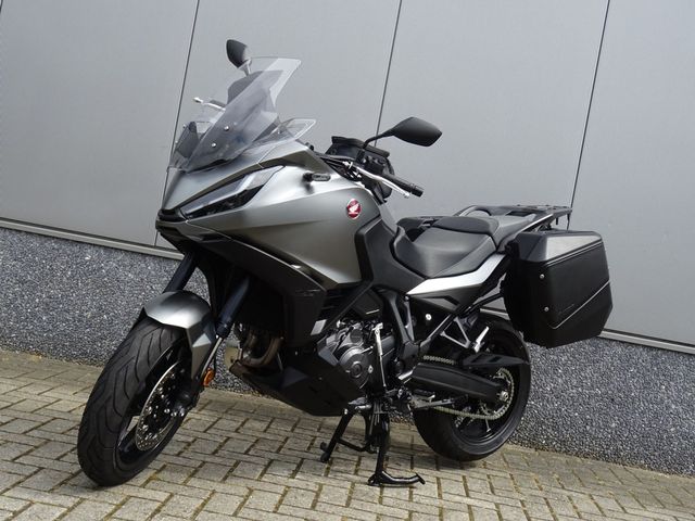 honda - nt-1100