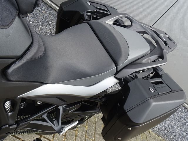honda - nt-1100