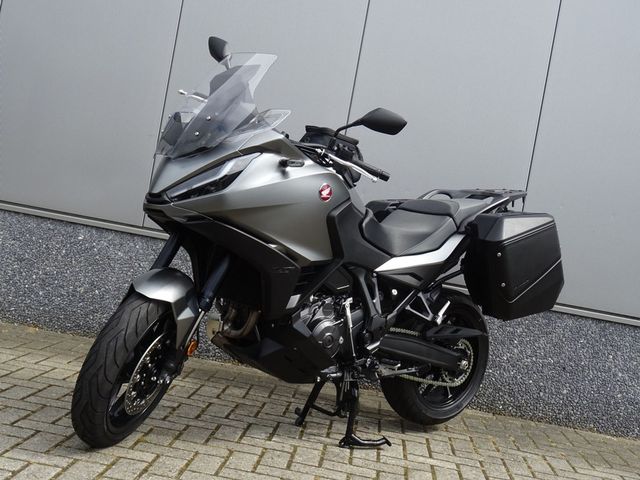 honda - nt-1100