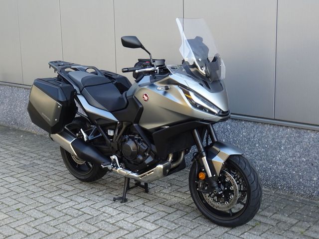 honda - nt-1100