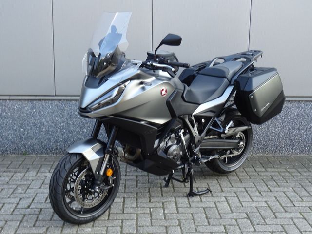 honda - nt-1100
