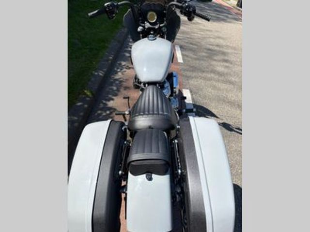 harley-davidson - street-bob-114