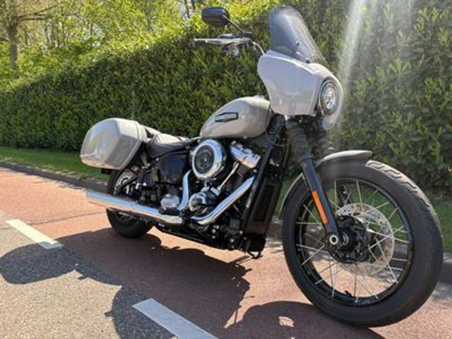 harley-davidson - street-bob-114