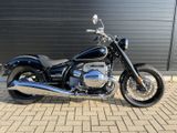 BMW R 18