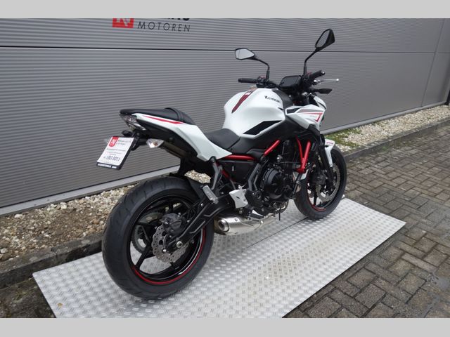 kawasaki - z650