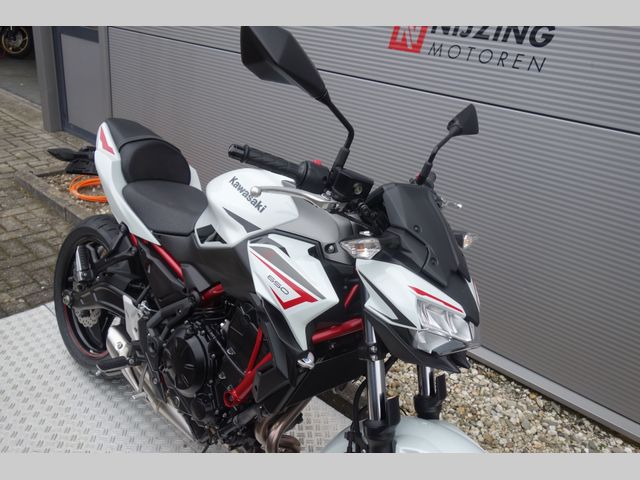 kawasaki - z650