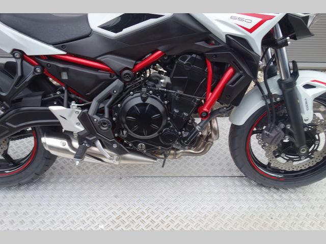 kawasaki - z650