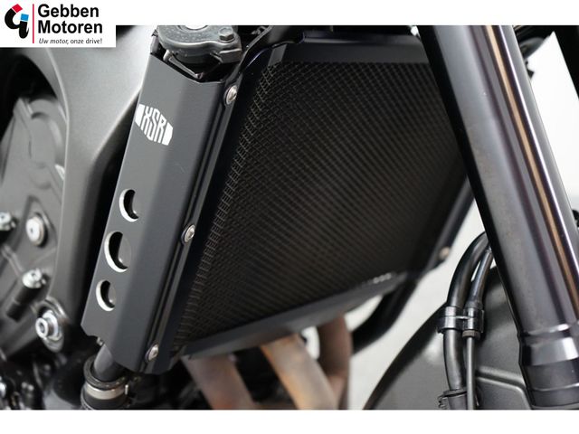 yamaha - xsr-900-abs