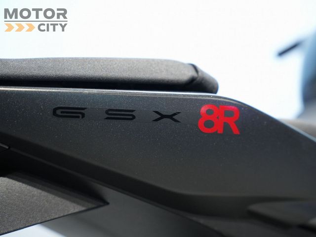 suzuki - gsx-8r