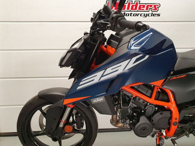 ktm - 390-duke-abs