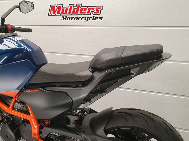 ktm - 390-duke-abs